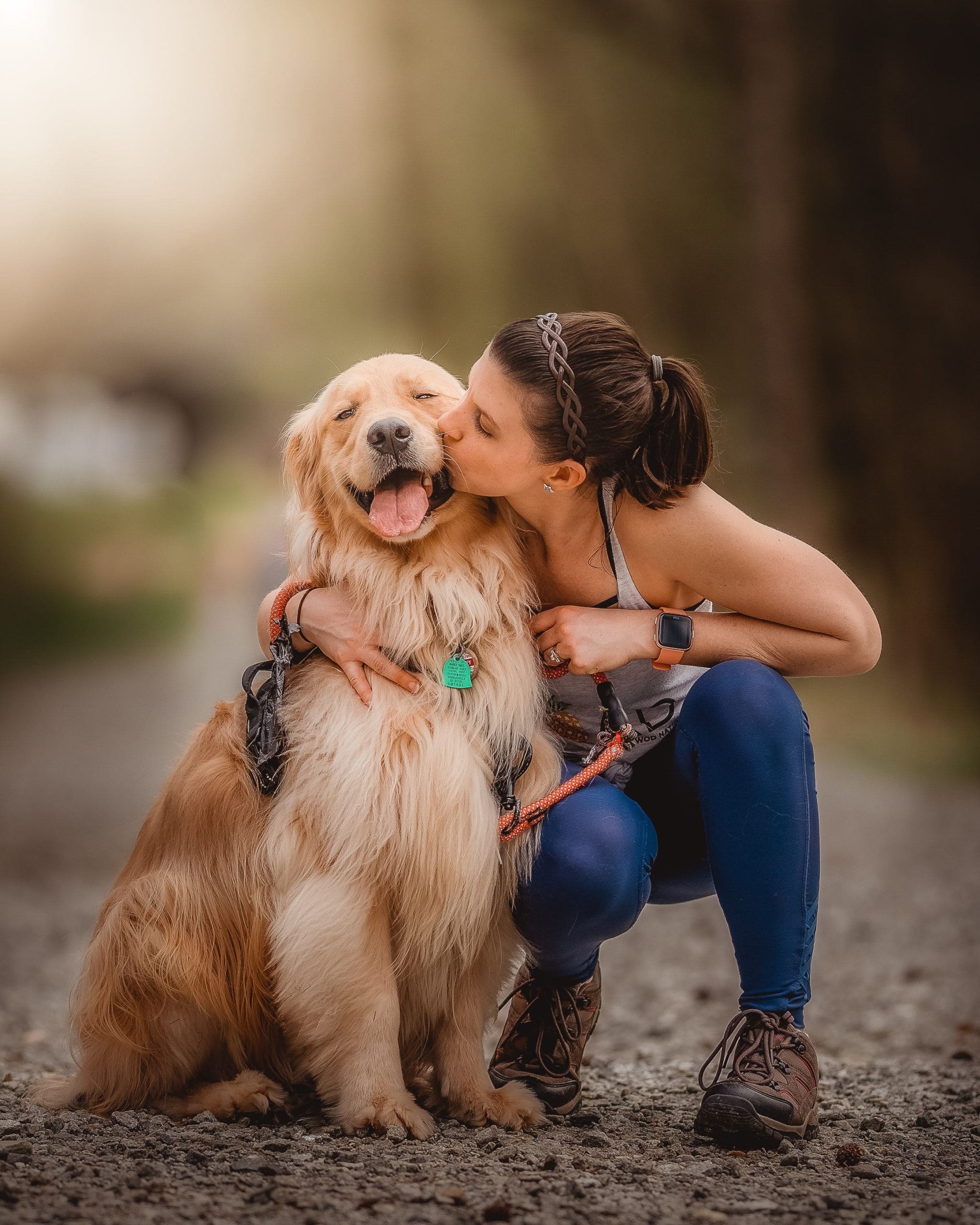 cane e ragazza